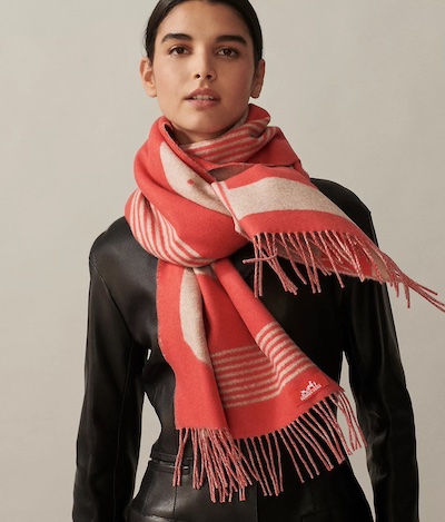 Coral and white knotted scarf